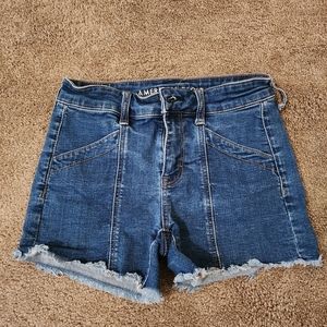 American Eagle midi jean shorts size 4